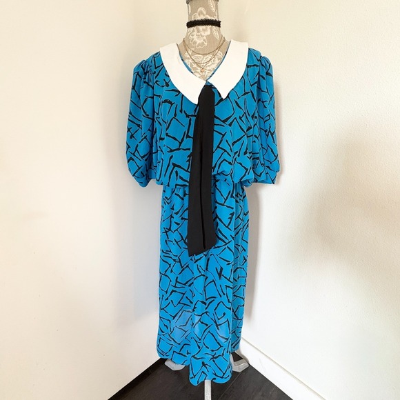JB Too Dresses & Skirts - JB Too Vintage 80s Womens Size 14 Blue Abstract Print Collared Tie Dress
